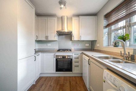 2 bedroom terraced house to rent - Photo 3