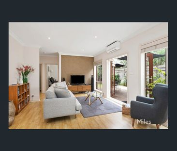 UNIQUE APARTMENT IN GARDEN SETTING - Photo 2