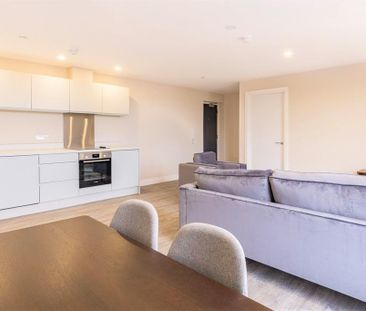 2 bedroom apartment to rent - Photo 5