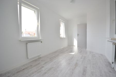 4 POKOJE SZCZECIN ŚRODMIEŚCIE Z BALKONEM - Zdjęcie 2