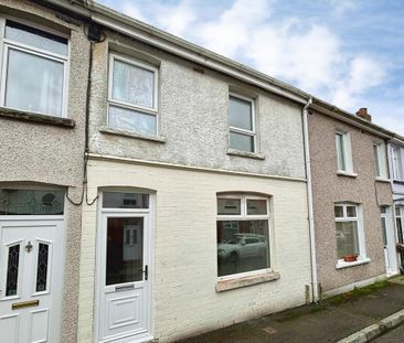 3 bedroom property to rent - Photo 3