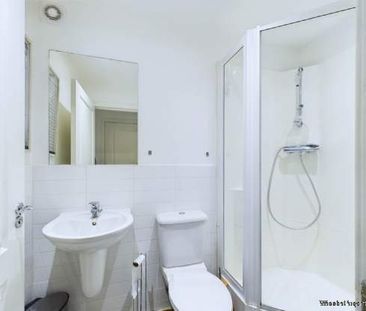 2 bedroom property to rent in Glasgow - Photo 6