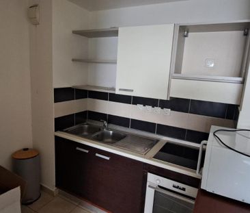 Location Appartement 2 pièces 49m² STE CLOTILDE 97490 - Photo 6