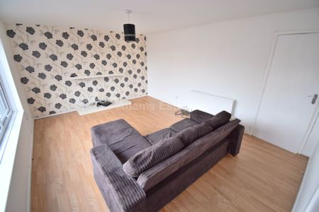 Price £1,495 pcm - Available Now - Unfurnished - Photo 3