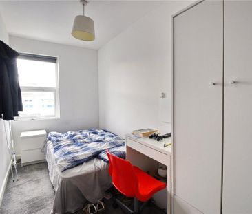 3 bedroom apartment to rent - Photo 6