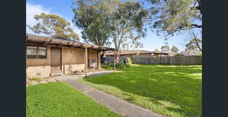 29 Annandale Crescent, Glen Waverley VIC 3150 - House For Rent | Domain - Photo 2
