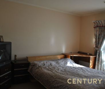 Neat Family Home in Peaceful Springvale Pocket - Photo 1
