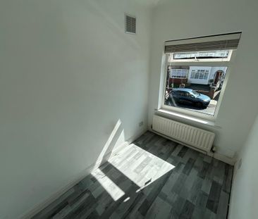 3 bedroom detached house to rent - Photo 5