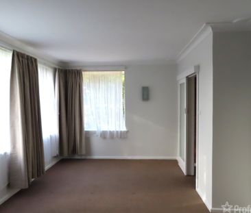 9 Aminya Place, Orange NSW 2800 - House For Rent | Domain - Photo 2