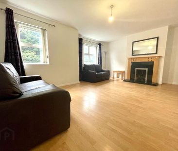 2 Hazeldene Court, Lisburn, BT28 1FP - Photo 1