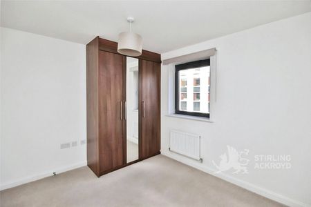 Walnut Tree Close, Guildford, Surrey, GU1 4LG - Photo 2