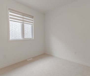 For Lease - 61 Ennerdale Street, Barrie, Ontario - Photo 4