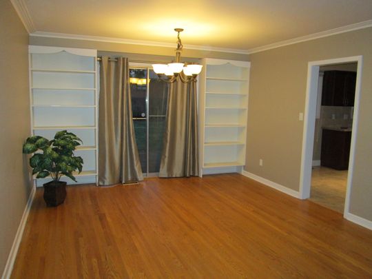 For Lease - 148 Allanhurst Drive, Toronto, Ontario - Photo 1