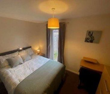 Rm, Kirkmeadow, Bretton, Peterborough, PE3 - Photo 3