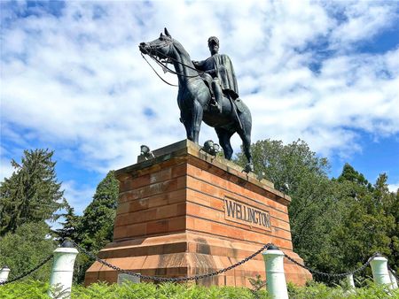 Union Terrace, Aldershot, GU11 - Photo 3