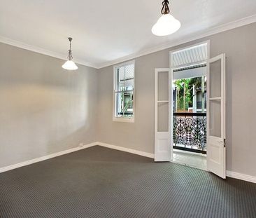 53 Fitzroy Street, Surry Hills - Photo 2