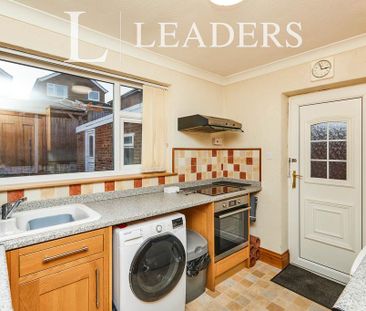 2 bedroom bungalow to rent - Photo 6