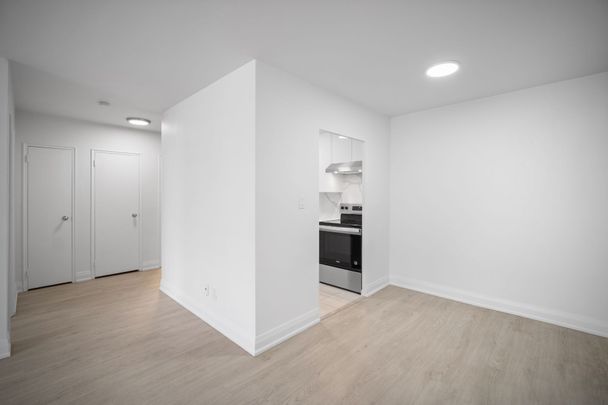 For Lease - 345 Lonsdale Road Unit# 303, Toronto, Ontario - Photo 1