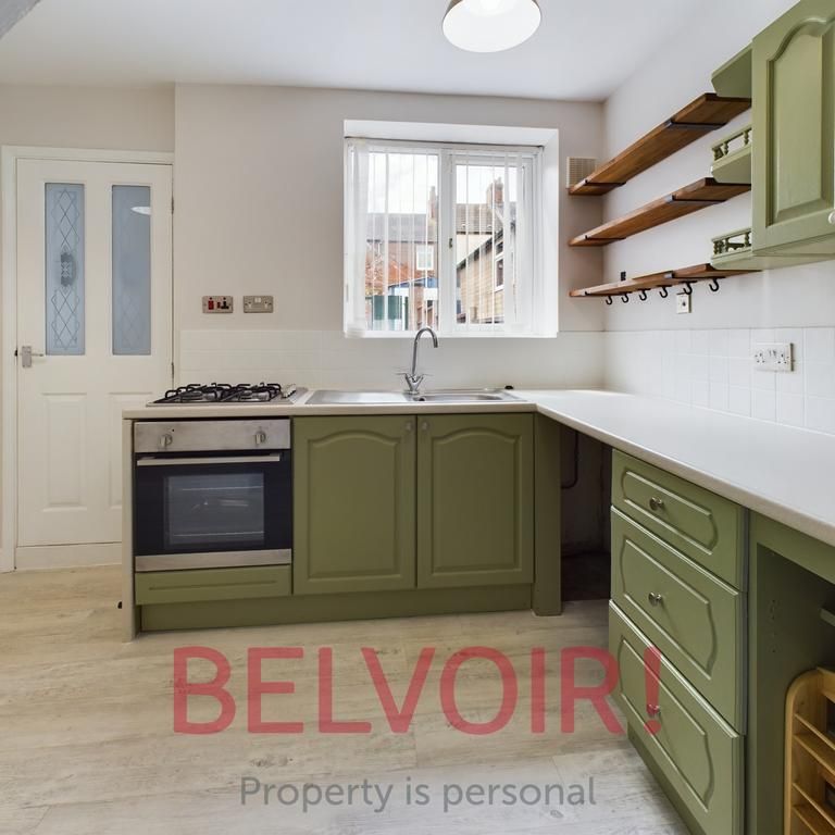 2 bedroom terraced house to rent - Photo 1
