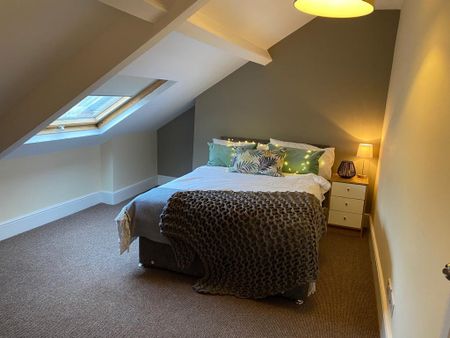 Sunderland Road Room 7 - Photo 4