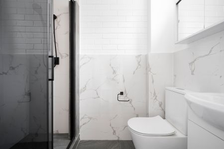 Thinking of selling? Contact our agent - Photo 5