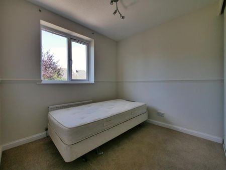 5 bedroom detached house to rent - Photo 4