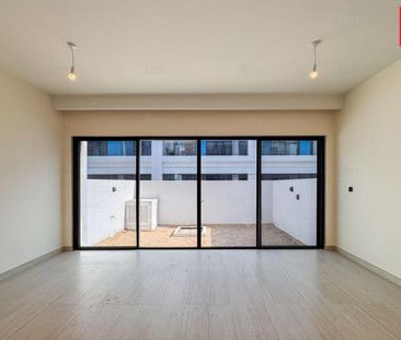 Spacious | Mediterranean Living | Next To Park - Photo 5