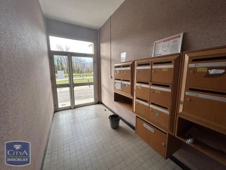 Appartement à louer 4 pièces 61.2m² - Photo 5