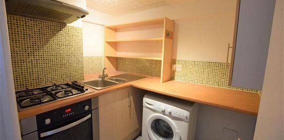Clarendon Road, Manchester - Photo 2