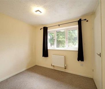 Lapwing Court, Mildenhall, Bury St. Edmunds, Suffolk, IP28 - Photo 6