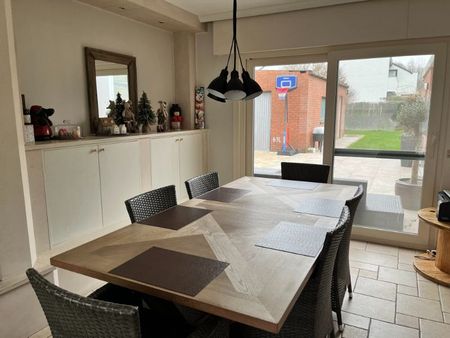 Ruime halfopen bebouwing met tuin en garage! - Photo 2