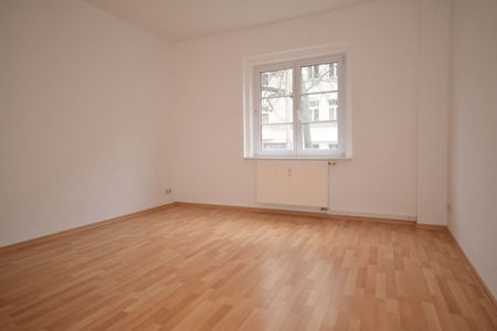 2-Raum • Laminat • Tageslichtbad mit Wanne • Stellplatz • Kaßberg • TOP • Anschauen & Mieten - Photo 5