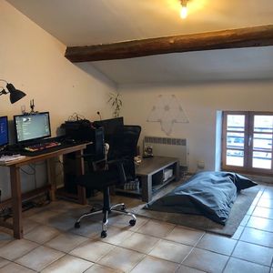 Location Appartement 2 pièces 35m² - Photo 2