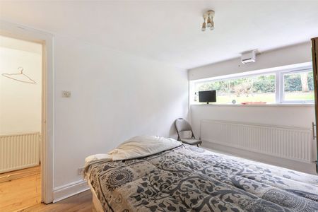 Crescent Road, Crouch End, London, N8 ground floor flat to rent - Photo 2