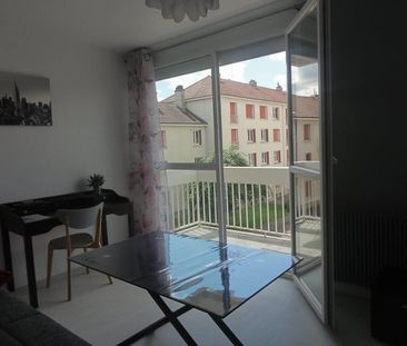 Location Appartement 1 pièce 33m² LE CREUSOT 71200 - Photo 3