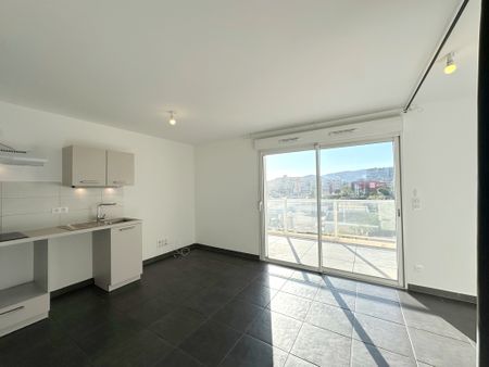 Location Appartement 1 pièce 29m² AJACCIO 20090 - Photo 2