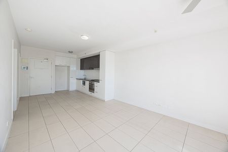 113/14-20 Nicholson Street, Coburg VIC 3058 - Photo 4