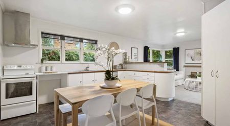 72 Blakeborough Drive, Forrest Hill - Photo 4