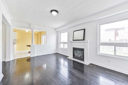 For Lease - 36 Schooner Drive Unit# Upper, Brampton, Ontario - Photo 2