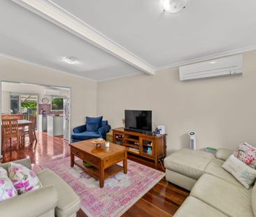 18 Oxley Road, - Photo 1