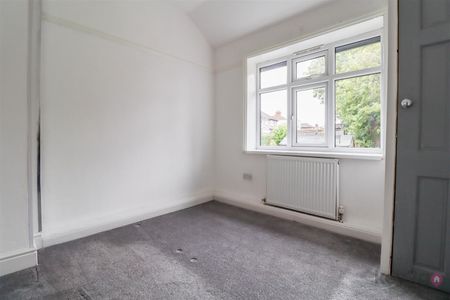 Ridgehill Avenue, Sheffield, S12 - Photo 5