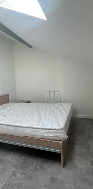Location Appartement 2 pièces 24m² ST ETIENNE 42000 - Photo 2