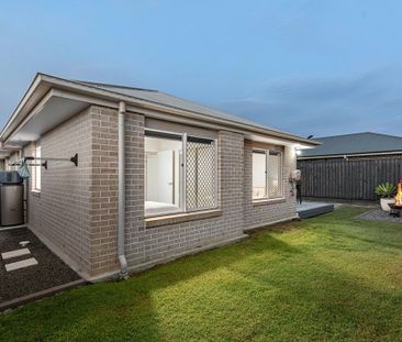 Executive Style Living in Highly Sought-After Carver’s Reach - Photo 5