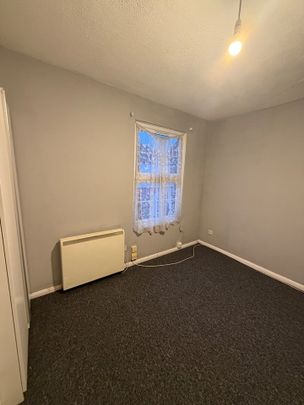 1 Bed Flat, Castle Street, LU1 - Photo 1