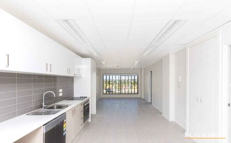 98/170 Flemington RoadHarrison ACT 2914 - Photo 5