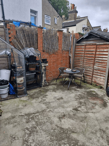 Hollybush Street, London, E13 - Photo 4