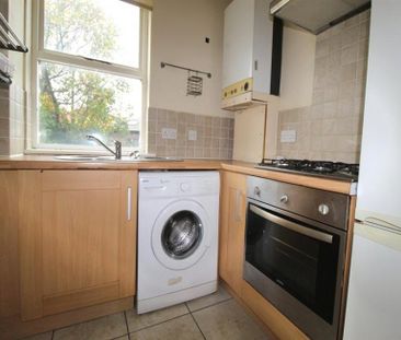 2 Bedroom Apartment To Let - Photo 3