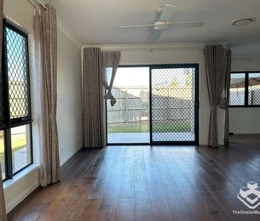 4 br Townhouses next door to Sunnybank Hills State School - Photo 3