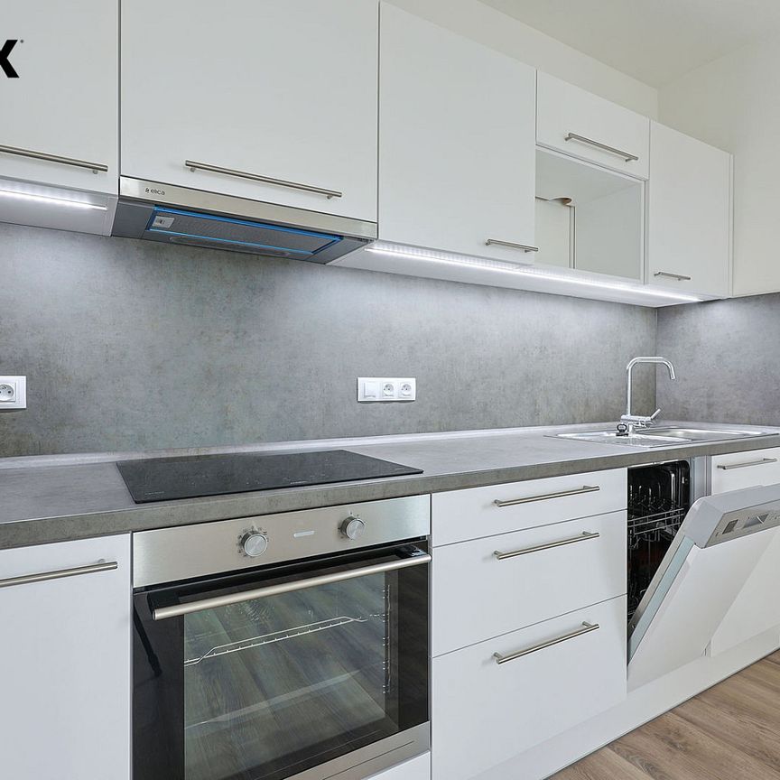 Pronájem bytu 2+kk 47 m² - Fotografie 1