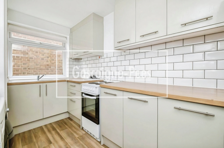 Goldsworth Road, Woking - Photo 3